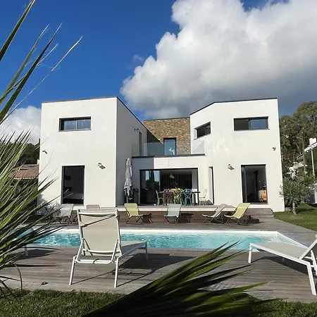 Entre St Raphael, St Tropez A 200m Des Calanques لي إيسامبر